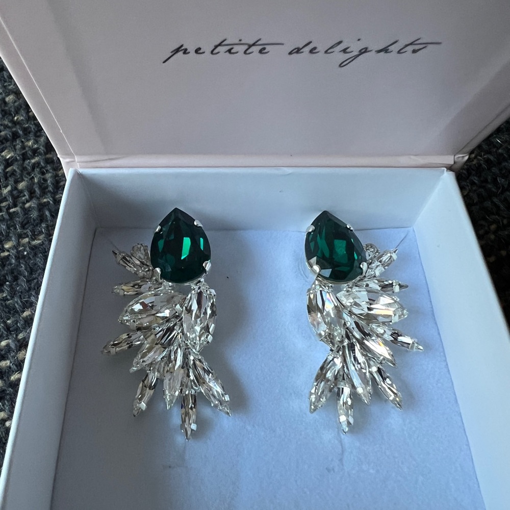 Custom crystal earrings, emerald